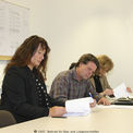 Fach- und Sachverstand im Preisgericht (v.l.): Künstlerin Britta Naumann  Metallplastiker Udo Richter (beide Künstlerbund) und Kunsthistorikerin Dr. Katrin Arietta. © 2007 Betrieb für Bau und LiegenschaftenMecklenburg-Vorpommern