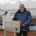 Uwe Sander, Leiter des Geschäftsbereiches Hochschul- und Klinikbau des BBL M-V, begrüßt alle Anwesenden © 2018 Betrieb für Bau und Liegenschaften Mecklenburg-Vorpommern