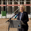 Ministerpräsidentin des Landes Mecklenburg-Vorpommern Manuela Schwesig am Rednerpult. © 2018 Betrieb für Bau und Liegenschaften Mecklenburg-Vorpommern