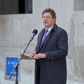 Finanzminister Reinhard Meyer hob in seinem Grußwort die historische Bedeutung des Neubaus für das archäologische und museale Erbe des Landes M-V hervor. © 2019 Betrieb für Bau und Liegenschaften Mecklenburg-Vorpommern