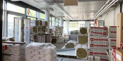 Da wird einem ganz warm ums Herz. Das Material für den Innenausbau liegt bereit. © 2020 Christian Hoffmann, FM MV
