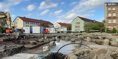 September 2020 - Start der Rohbauarbeiten mit der Gründung: 108 Bohrpfähle wurden gesetzt © 2020 SBL Greifswald