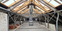 Dachstuhl mit punktueller Verstärkung und Entrauchungsanlage © 2021 SBL Neubrandenburg