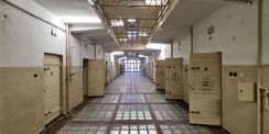 der ehemalige Haftbereich im 1. Obergeschoss © 2021 SBL Neubrandenburg