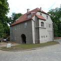 Das Torhaus ist auch nach zweijähriger Sanierung fertig gestellt. © SBL Schwerin