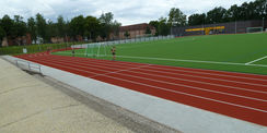 Auf dem Sportplatz wird schon trainiert. © 2021 SBL Neubrandenburg