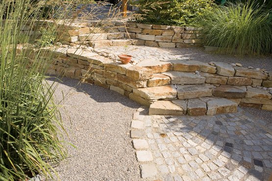 Mit Naturstein Den Garten Gestalten Lagerhaus Thermenland