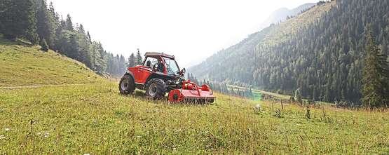 Metrac H9X Mulcher-Einsatz Metrac H9X Mulcher-Einsatz