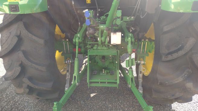 John Deere 5067E 6703369258396311 © GM Bilder