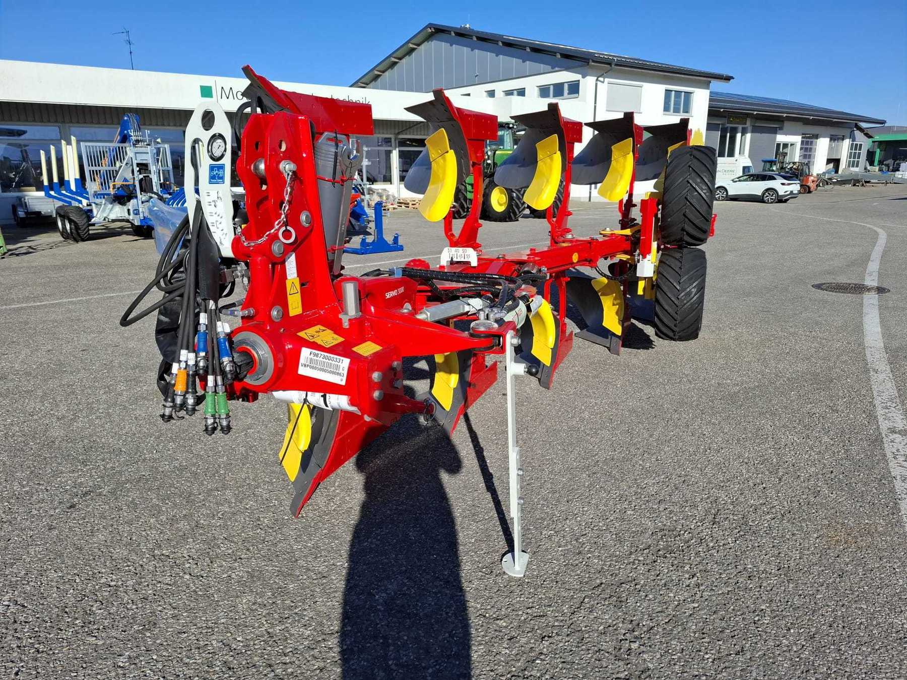 PÃ¶ttinger Servo 3000 672904247258880 © GM Bilder