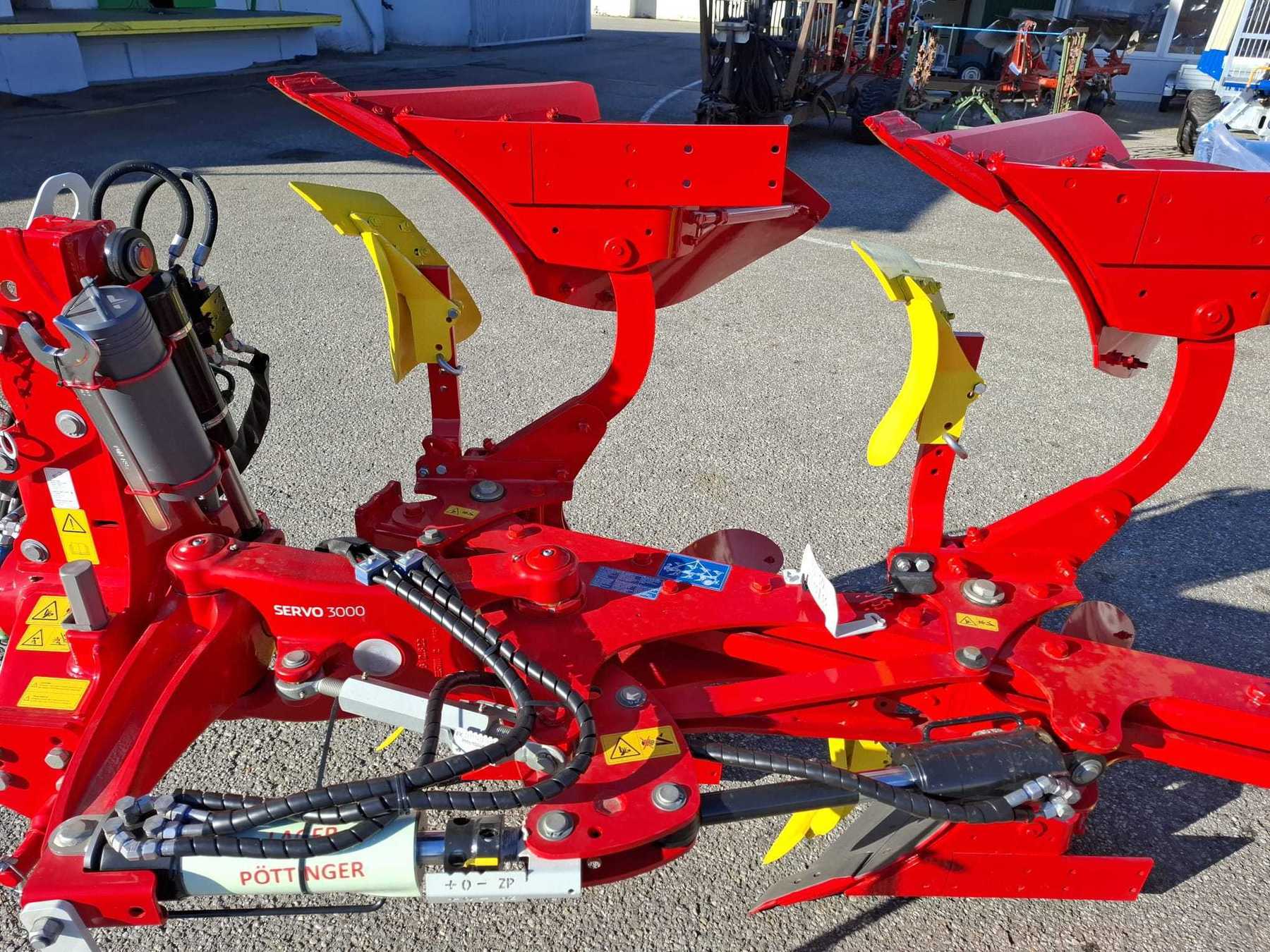 PÃ¶ttinger Servo 3000 672904247258887 © GM Bilder