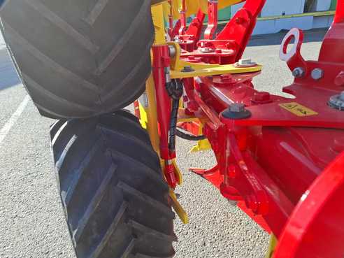 PÃ¶ttinger Servo 3000 672904247258888 © GM Bilder