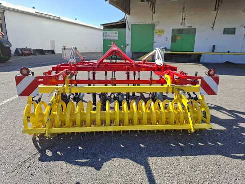PÃ¶ttinger Synkro 3030 67903599484447665 © GM Bilder
