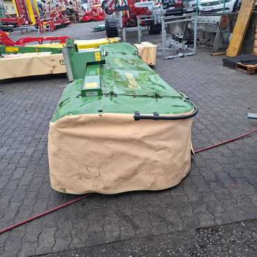 Krone Frontmähwerk 6802546873257457163 © GM Bilder