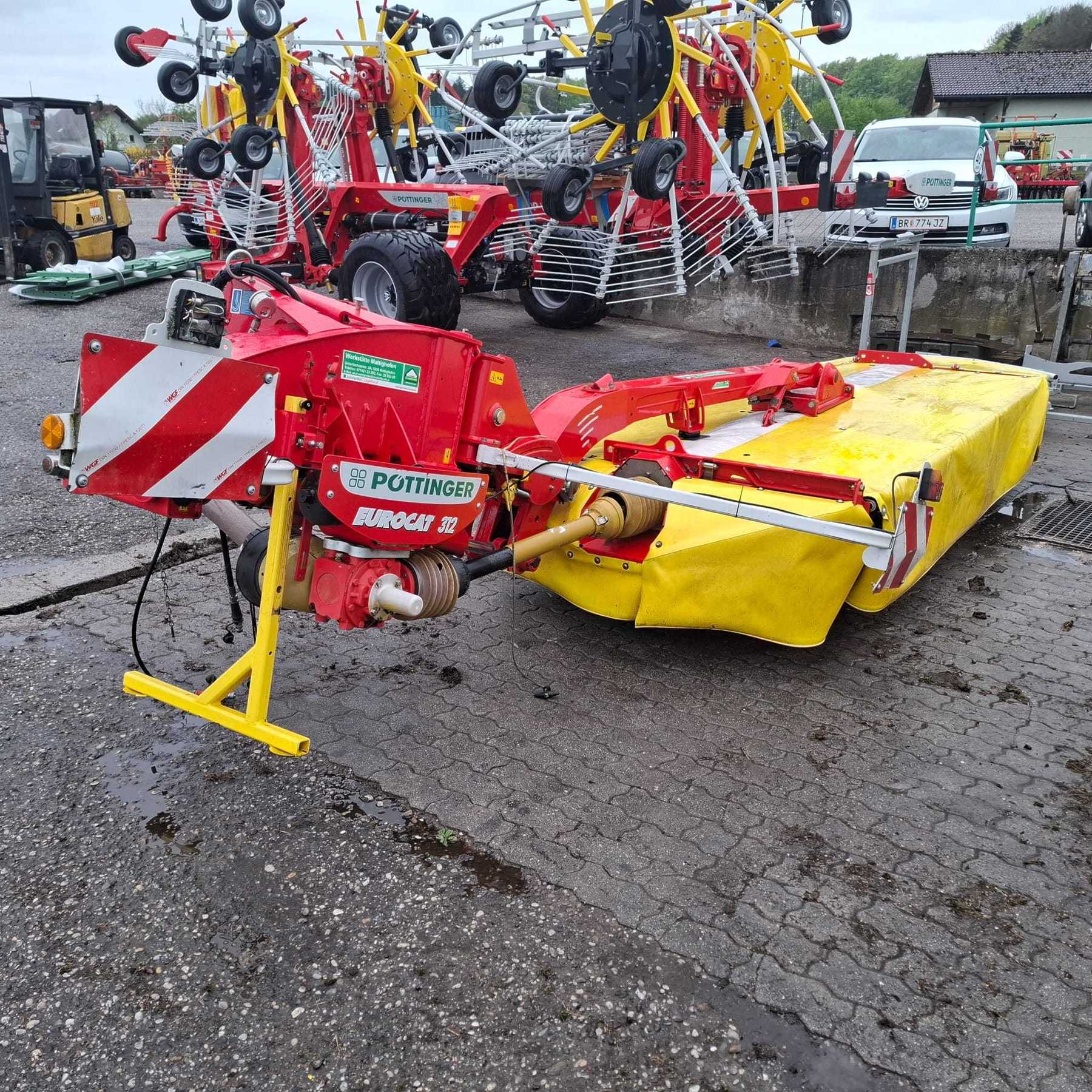 PÃ¶ttinger Mähwerk 680258841512401563120 © GM Bilder