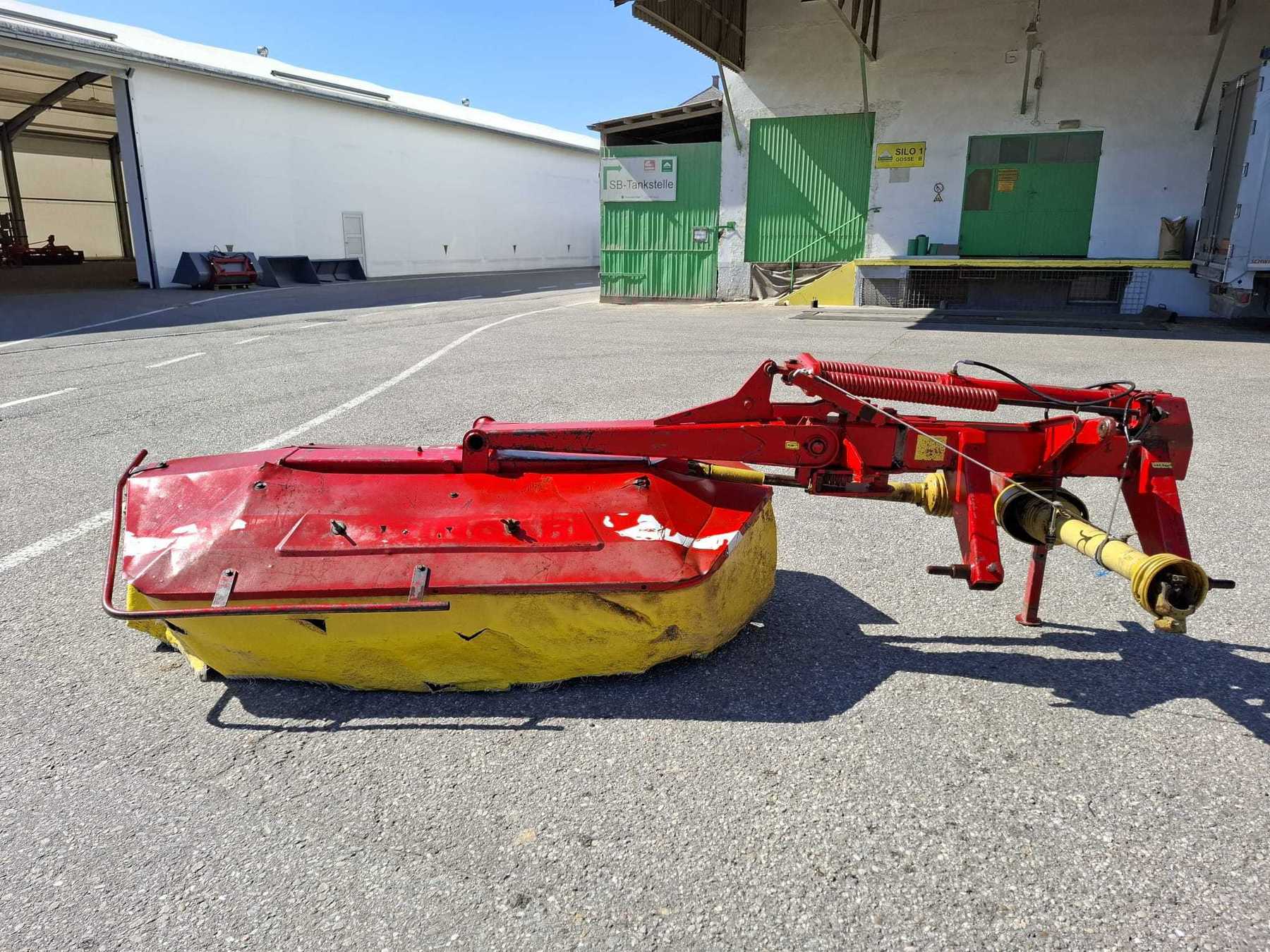 PÃ¶ttinger Mähwerk / Cat 190plus 68075693445564 © GM Bilder
