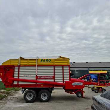 PÃ¶ttinger Silierwagen /Faro 3500D 6818682914007974 © GM Bilder