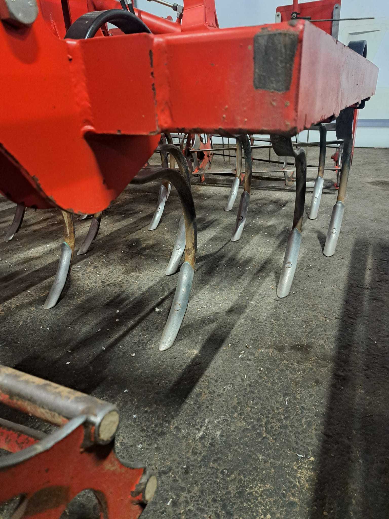 EinbÃ¶ck Saatbeetkombination / F4-610F 6825967348719967130584 © GM Bilder