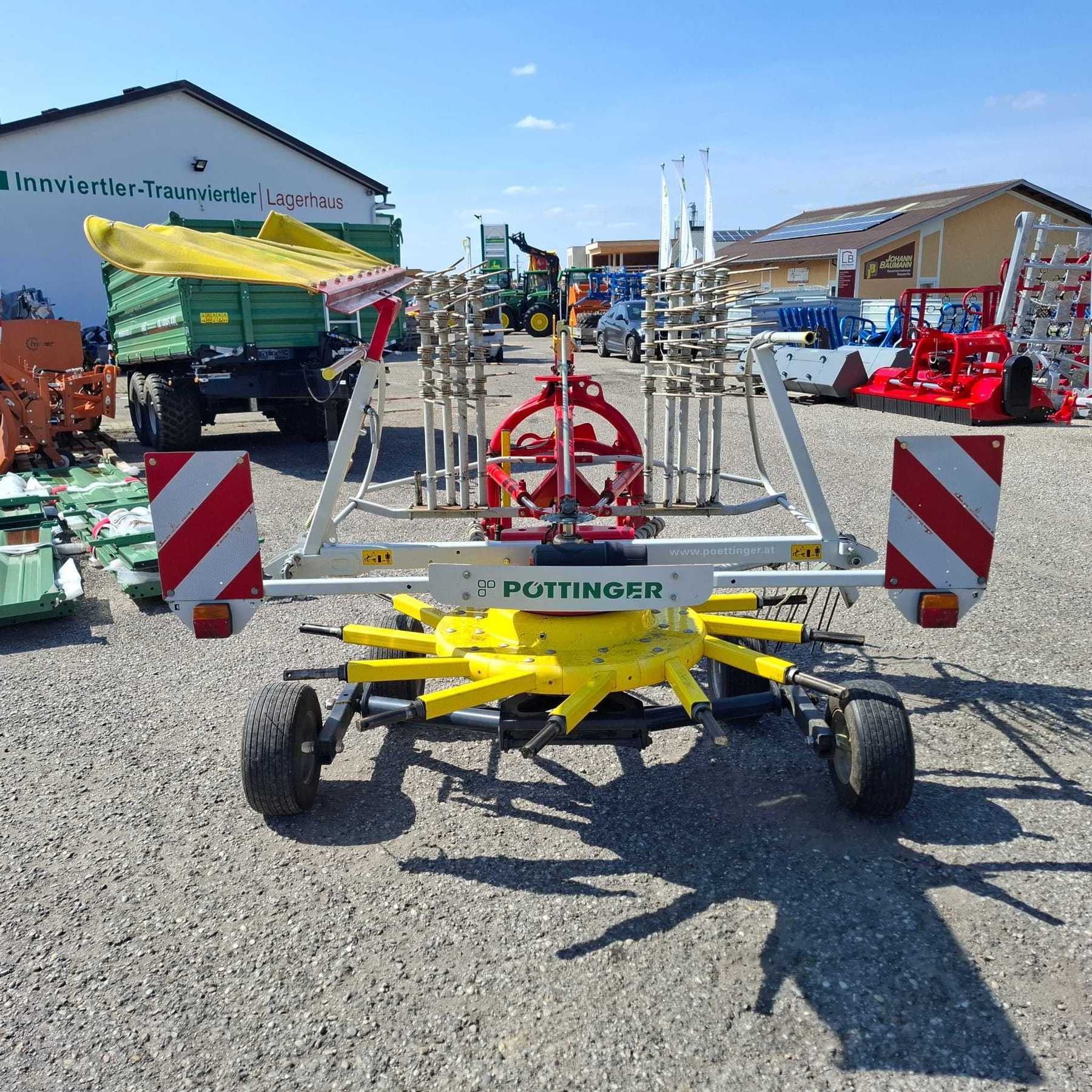 PÃ¶ttinger Schwader 68537921723126805 © GM Bilder