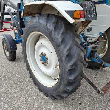 FORD Ford 4600 686735541264287616 © GM Bilder