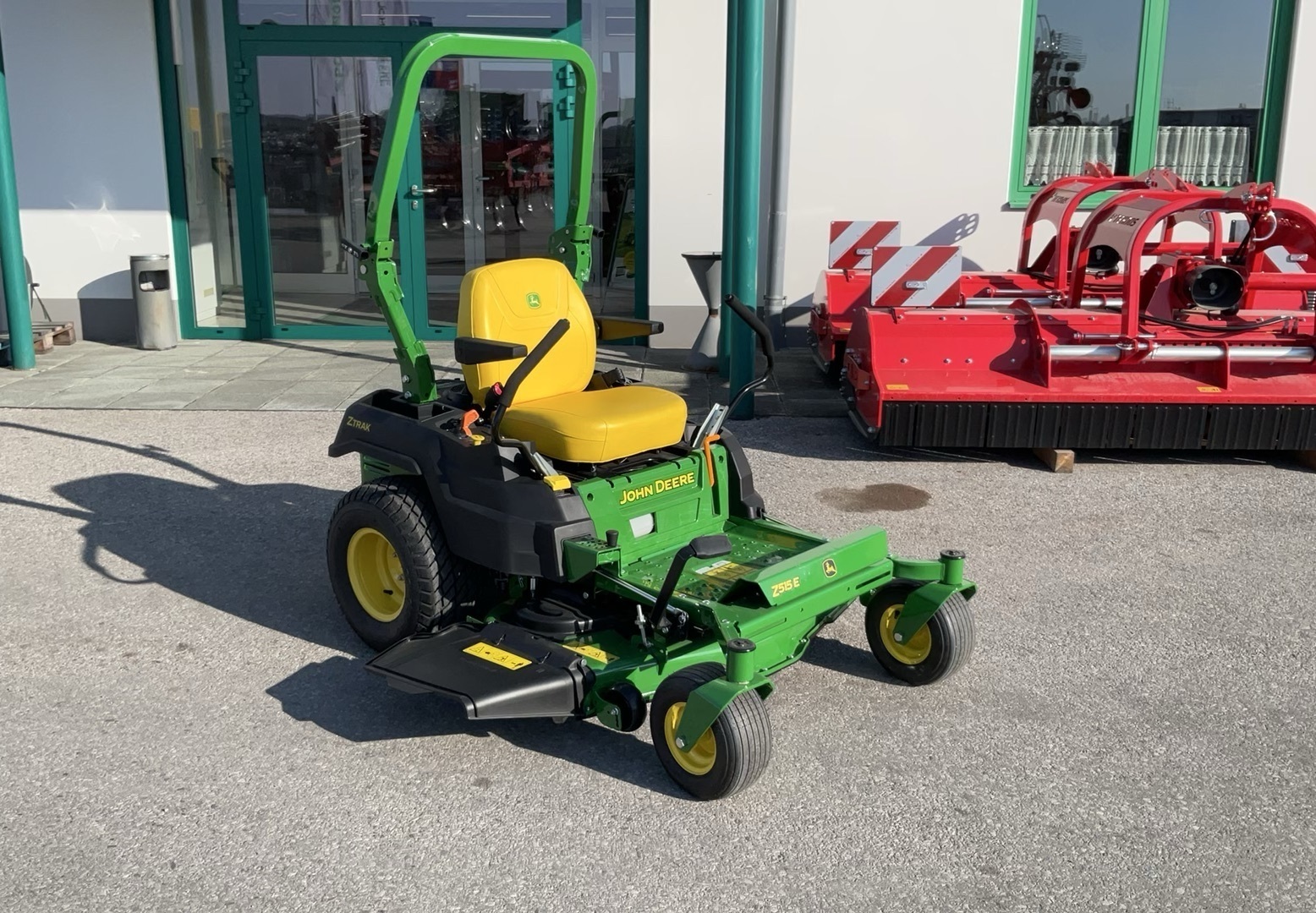 John Deere Z 515E 190798471 © GM Bilder
