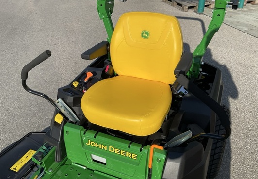 John Deere Z 515E 1907984710 © GM Bilder