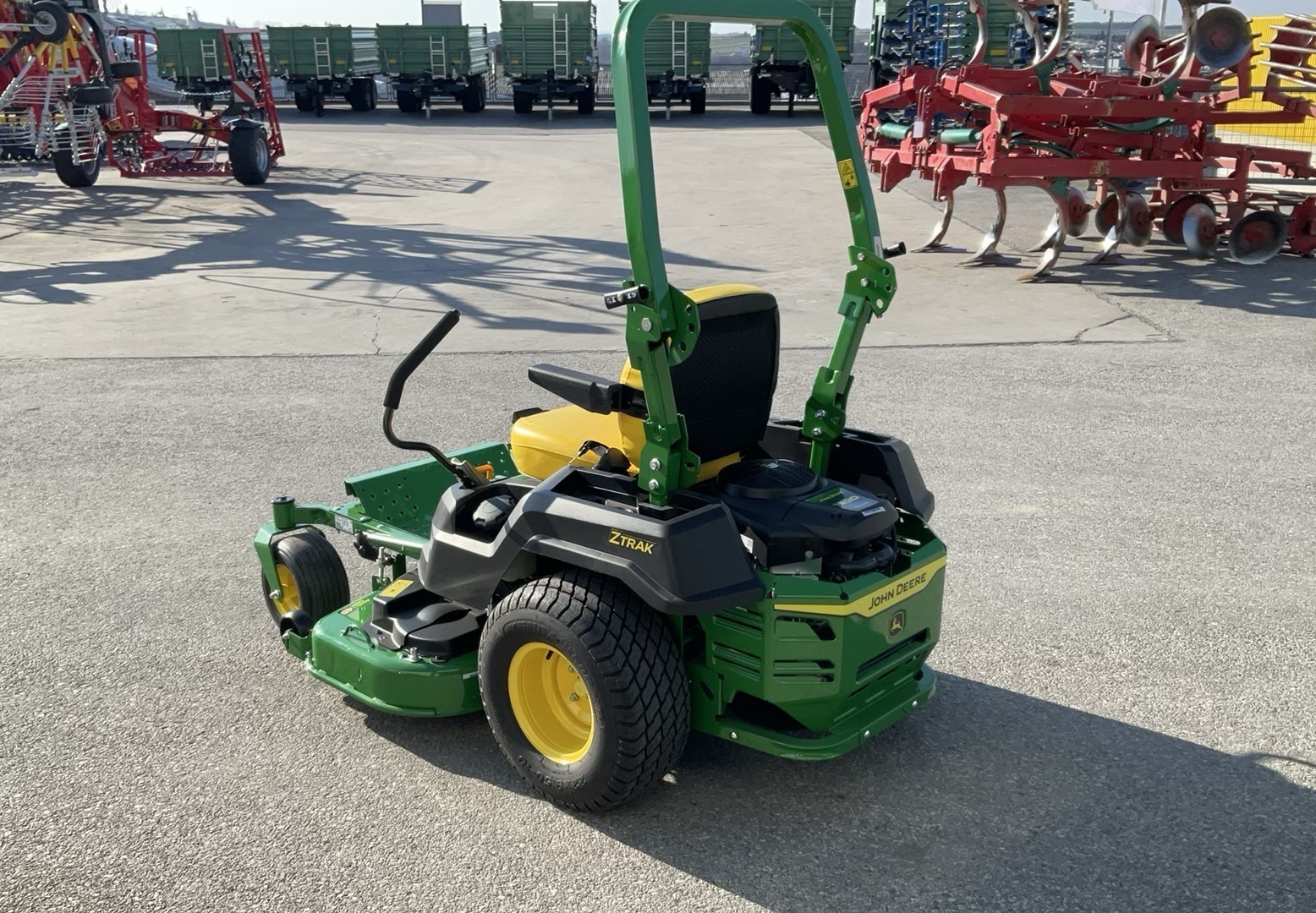 John Deere Z 515E 190798473 © GM Bilder