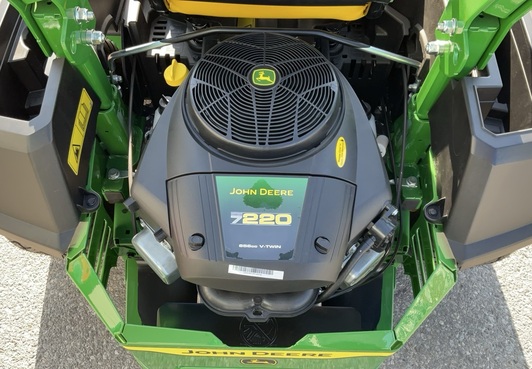John Deere Z 515E 190798478 © GM Bilder