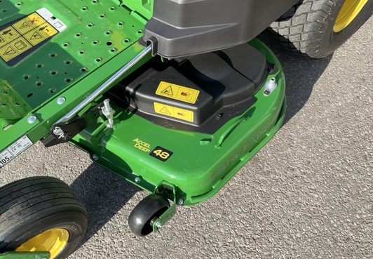John Deere Z 515E 190798479 © GM Bilder