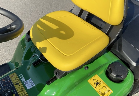 John Deere X350 R 1908128612 © GM Bilder