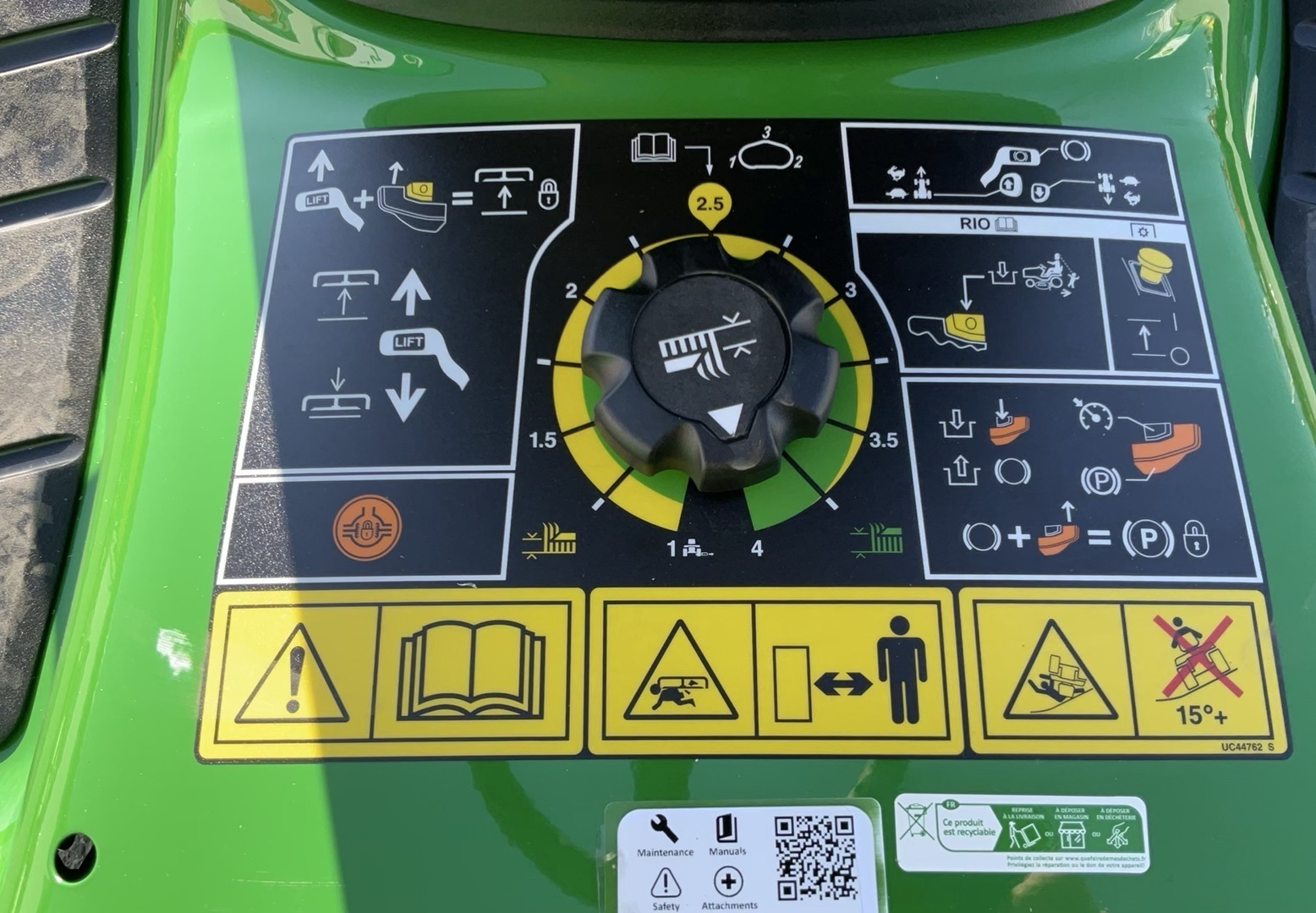 John Deere X350 R 190812868 © GM Bilder