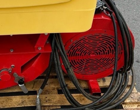 Diverse 300 Hydraulisch 659979707917036 © GM Bilder