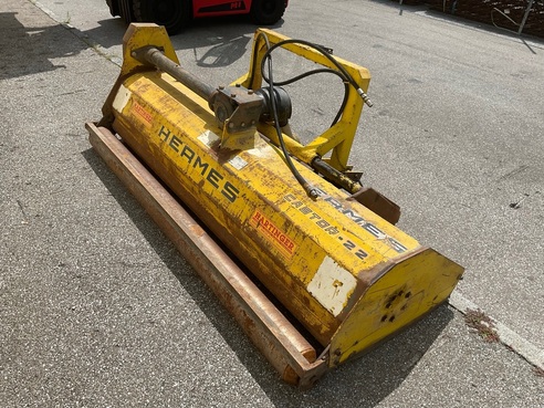 Hermes 220 Mulcher 6619710730012252 © GM Bilder