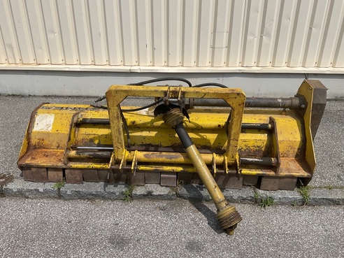 Hermes 220 Mulcher 6619710730012254 © GM Bilder