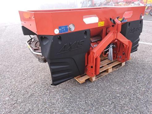 Rauch Düngerstreuer AXIS 30.2 EMC+W 66493375201878080 © GM Bilder