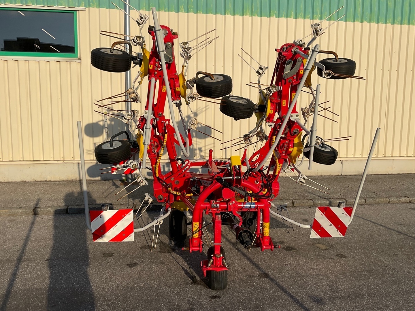 PÃ¶ttinger Hit 8.81 6650268204816884 © GM Bilder