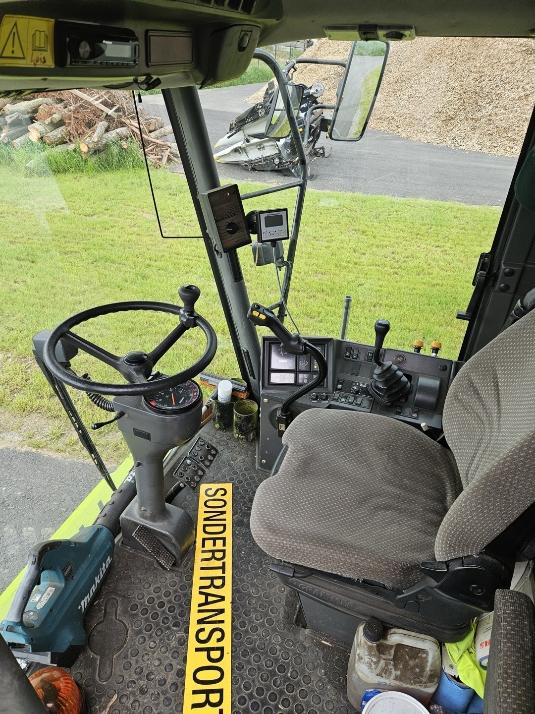 Claas Mega 370 66502790158317031331 © GM Bilder