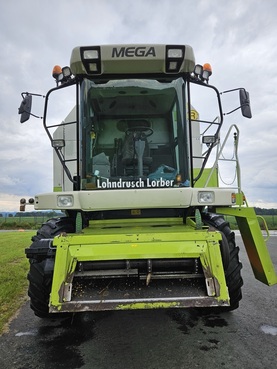 Claas Mega 370 66502790158317031332 © GM Bilder