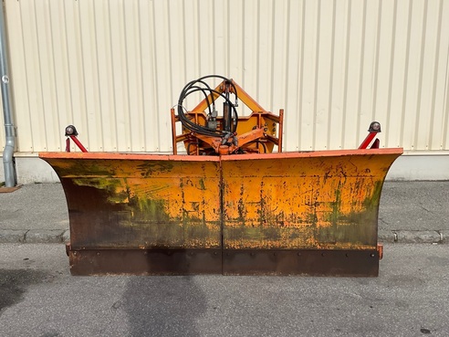 LESNIK Lesnik 2500 6726838705619294 © GM Bilder