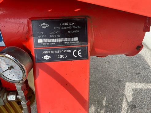 Kuhn GMD 902 Lift Control 67677097956562279 © GM Bilder