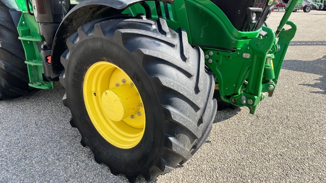 John Deere 6155R 65118936353710514 © GM Bilder