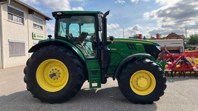 John Deere 6155R 6511893635371056 © GM Bilder
