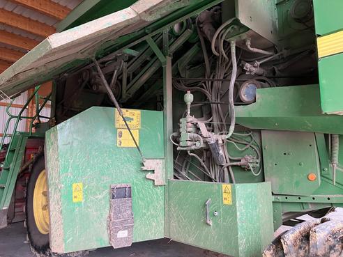 John Deere 2256 HillMaster 664781539106971723 © GM Bilder