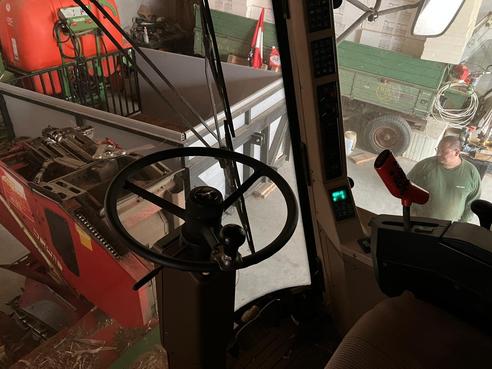 John Deere 2256 HillMaster 664781539106971726 © GM Bilder