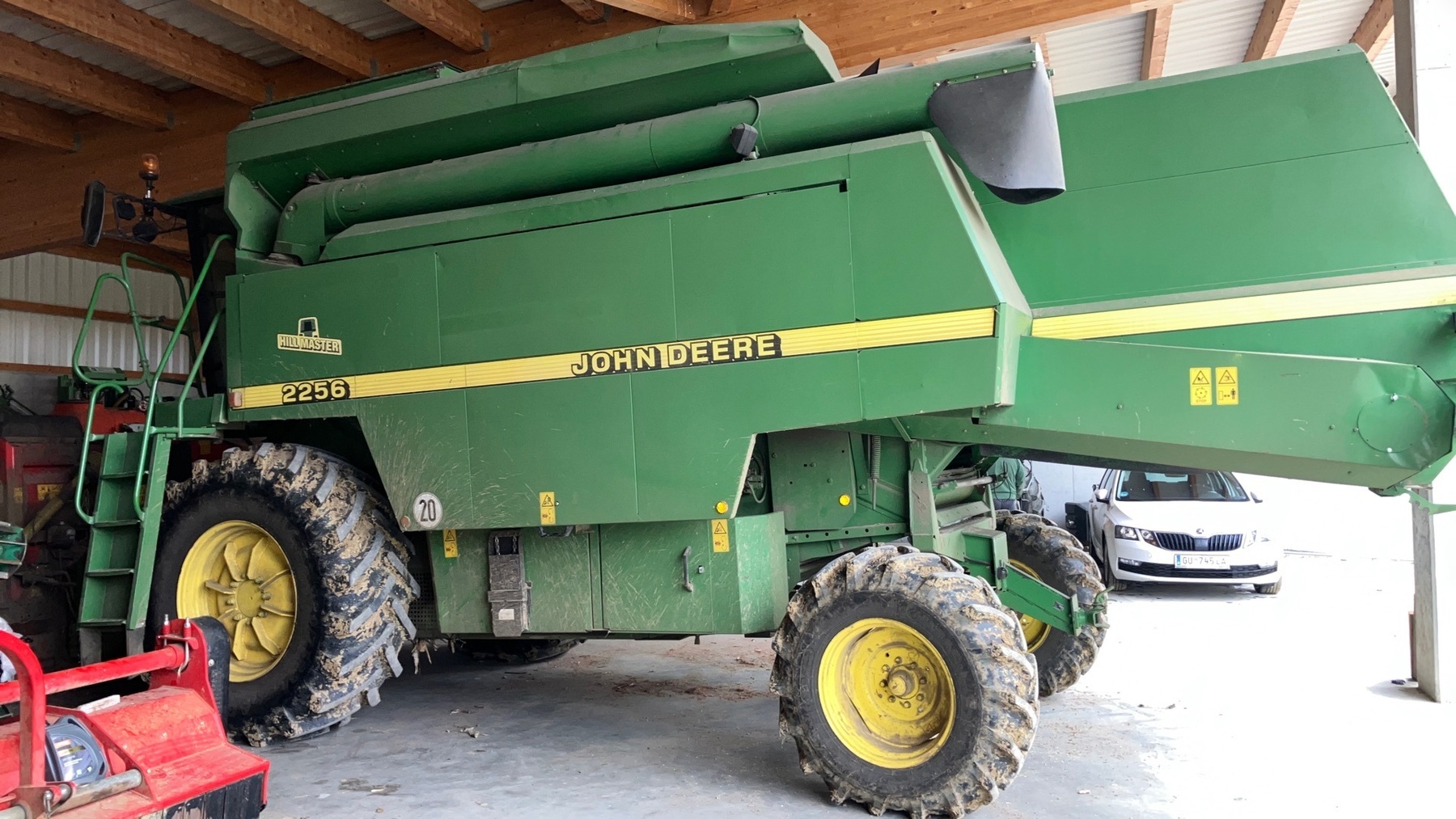 John Deere 2256 HillMaster 66478153910697175 © GM Bilder