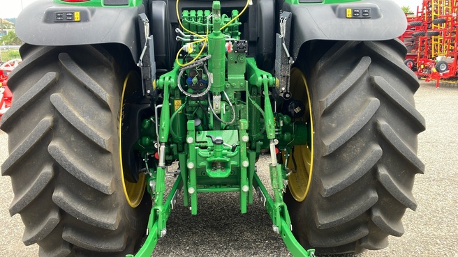 John Deere 6R 185 665109502119815611 © GM Bilder