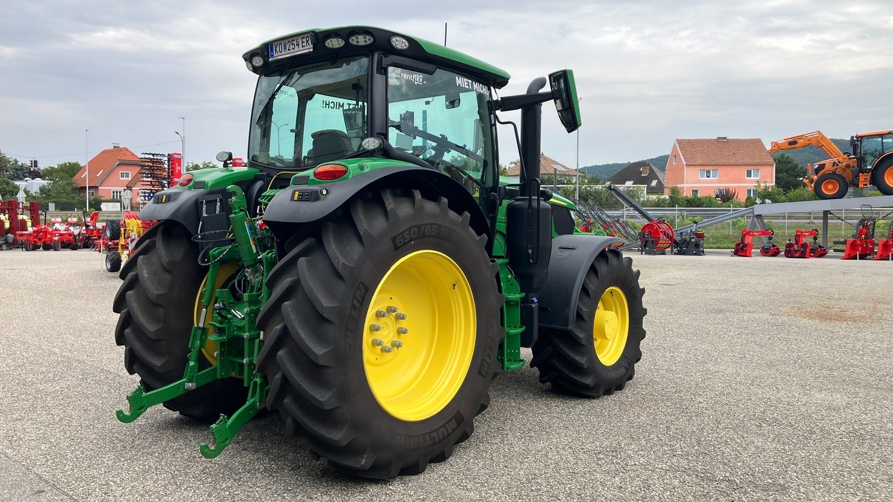 John Deere 6R 185 66510950211981562 © GM Bilder