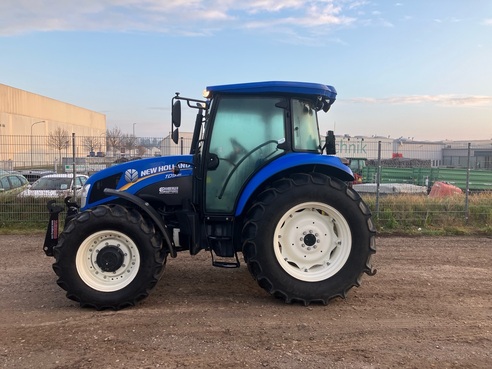 New Holland TD5.85 667097952459121196 © GM Bilder