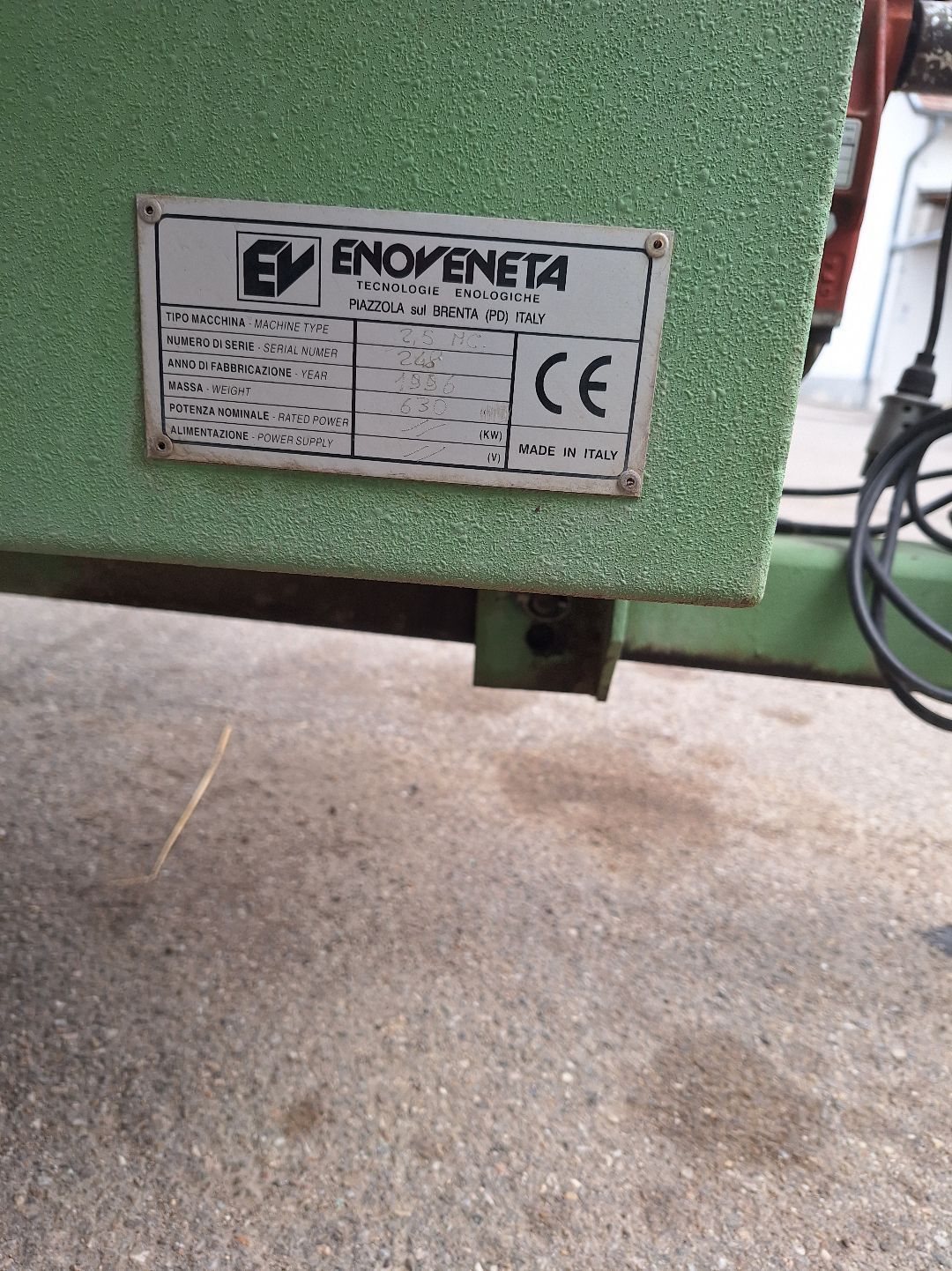 Diverse ENOVENETA Lesewagen  668173264671410 © GM Bilder