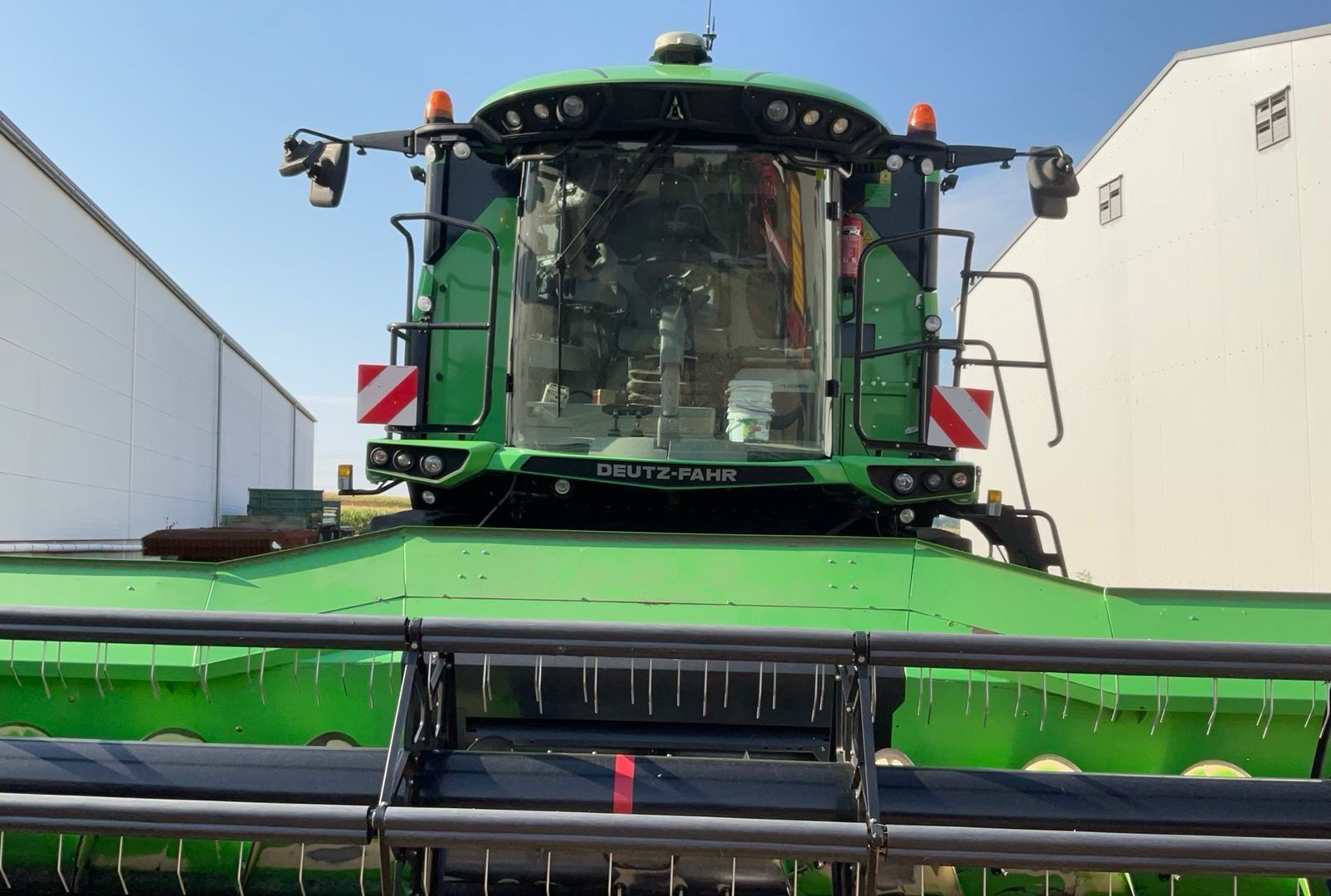 Deutz-Fahr C9306 T5 6703309048198803812 © GM Bilder
